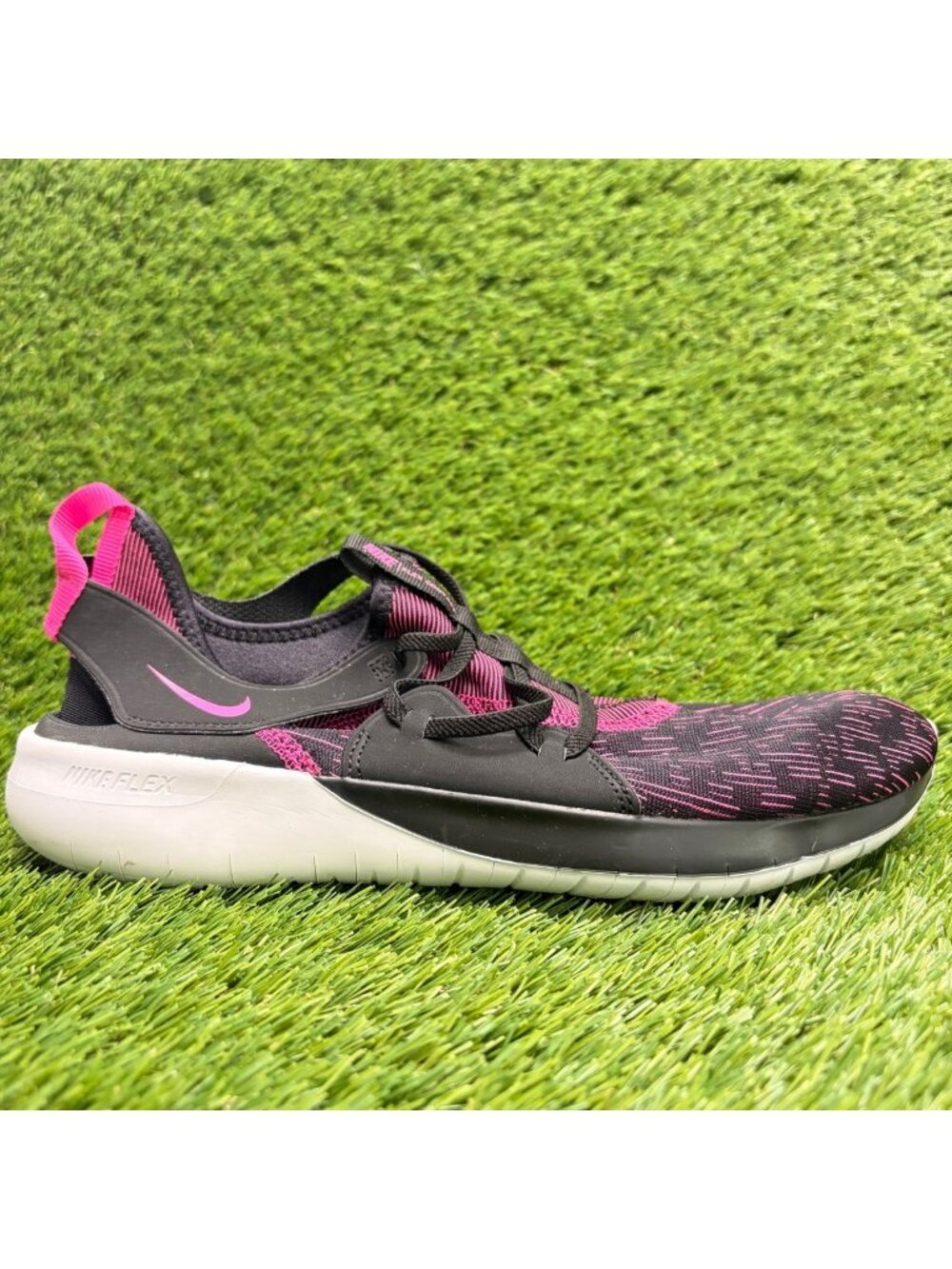 Nike Flex Contact 3 Womens Size 10 Black Pink Athletic Running Shoes Sneakers